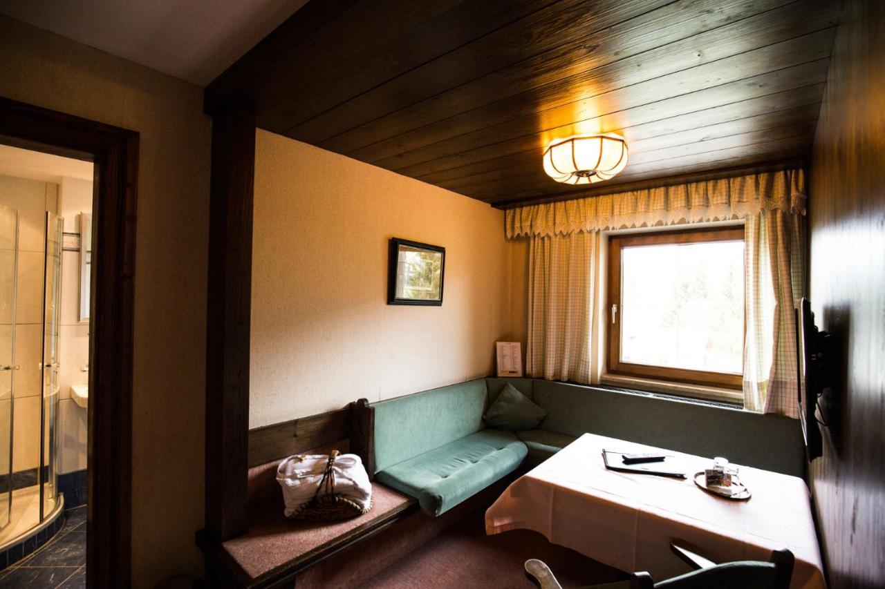 Landhaus Schnoeller Tannheim Exteriér fotografie
